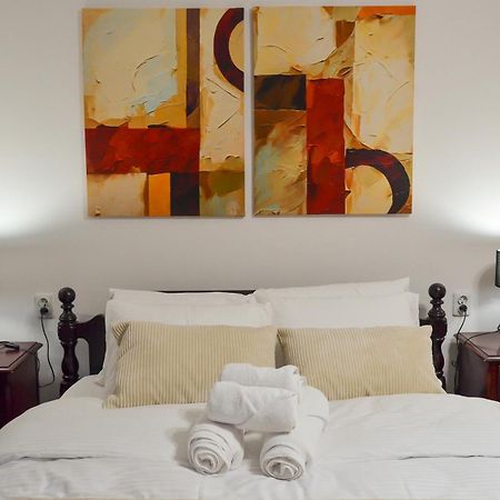 Main Street Retreat Apartment With Free Parking Sarajevo Luaran gambar