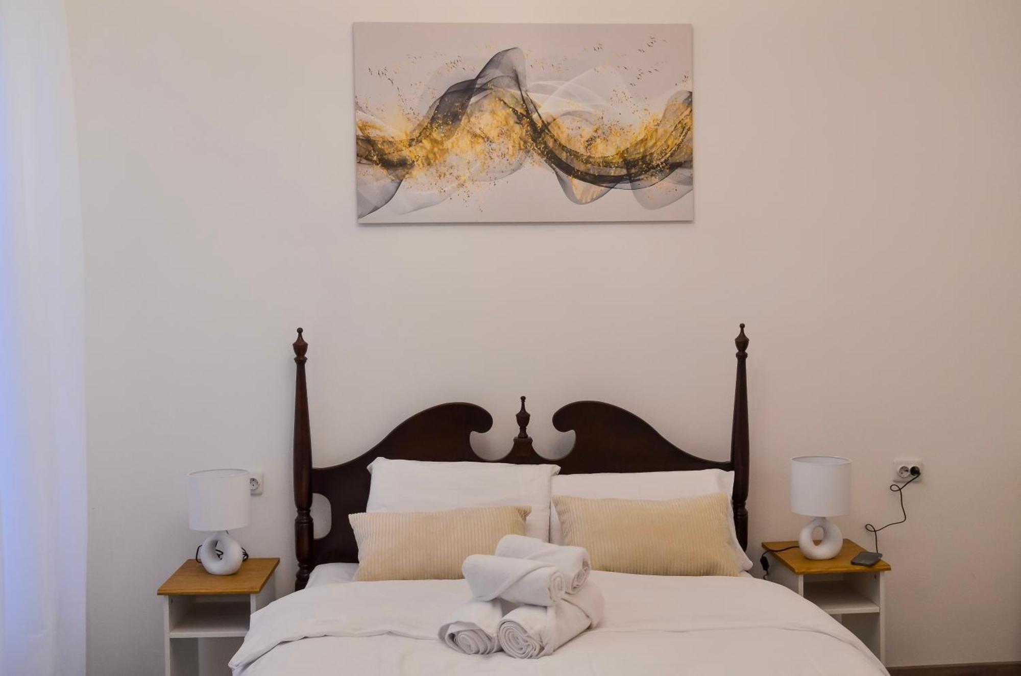 Main Street Retreat Apartment With Free Parking Sarajevo Luaran gambar