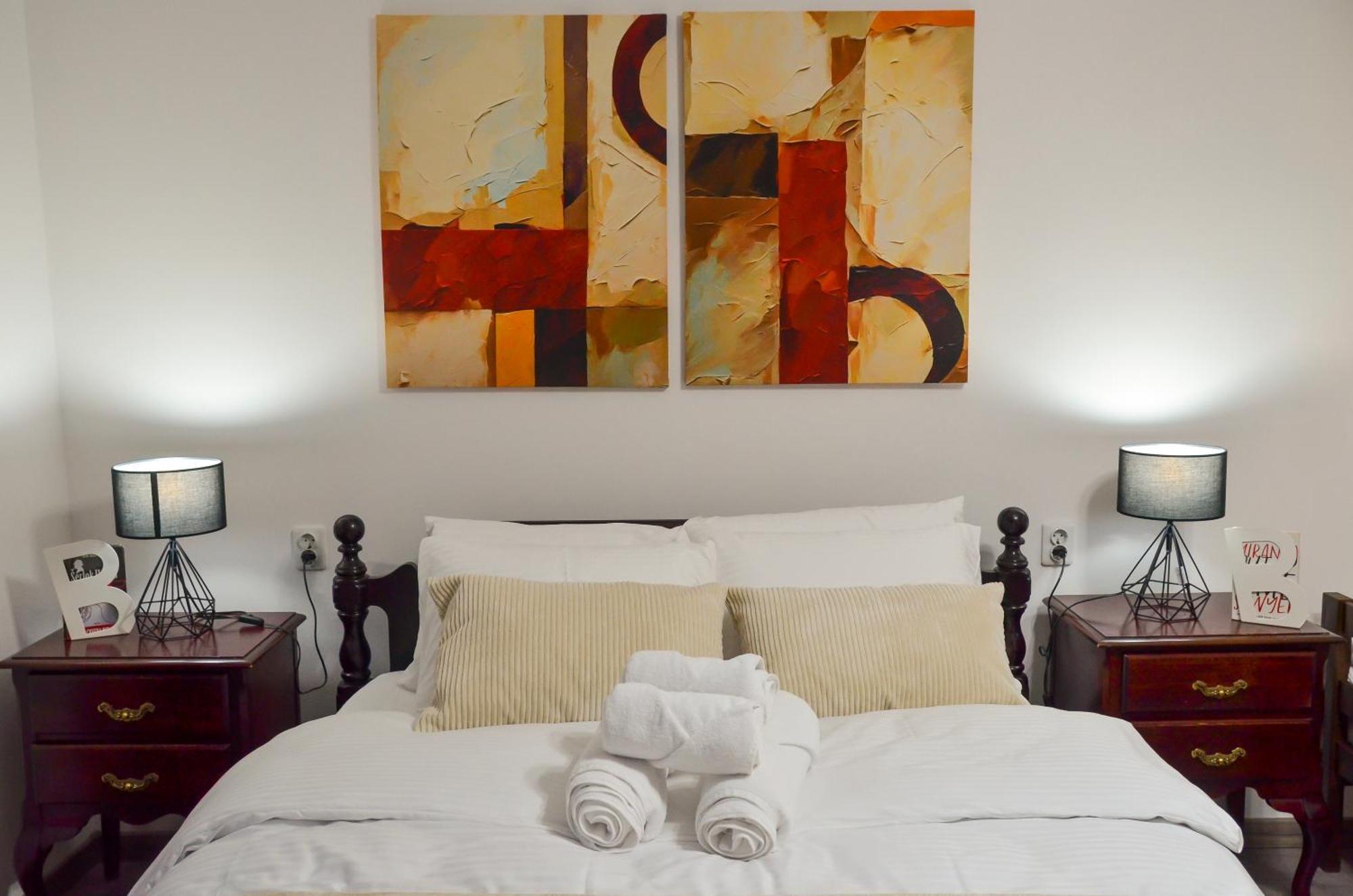 Main Street Retreat Apartment With Free Parking Sarajevo Luaran gambar